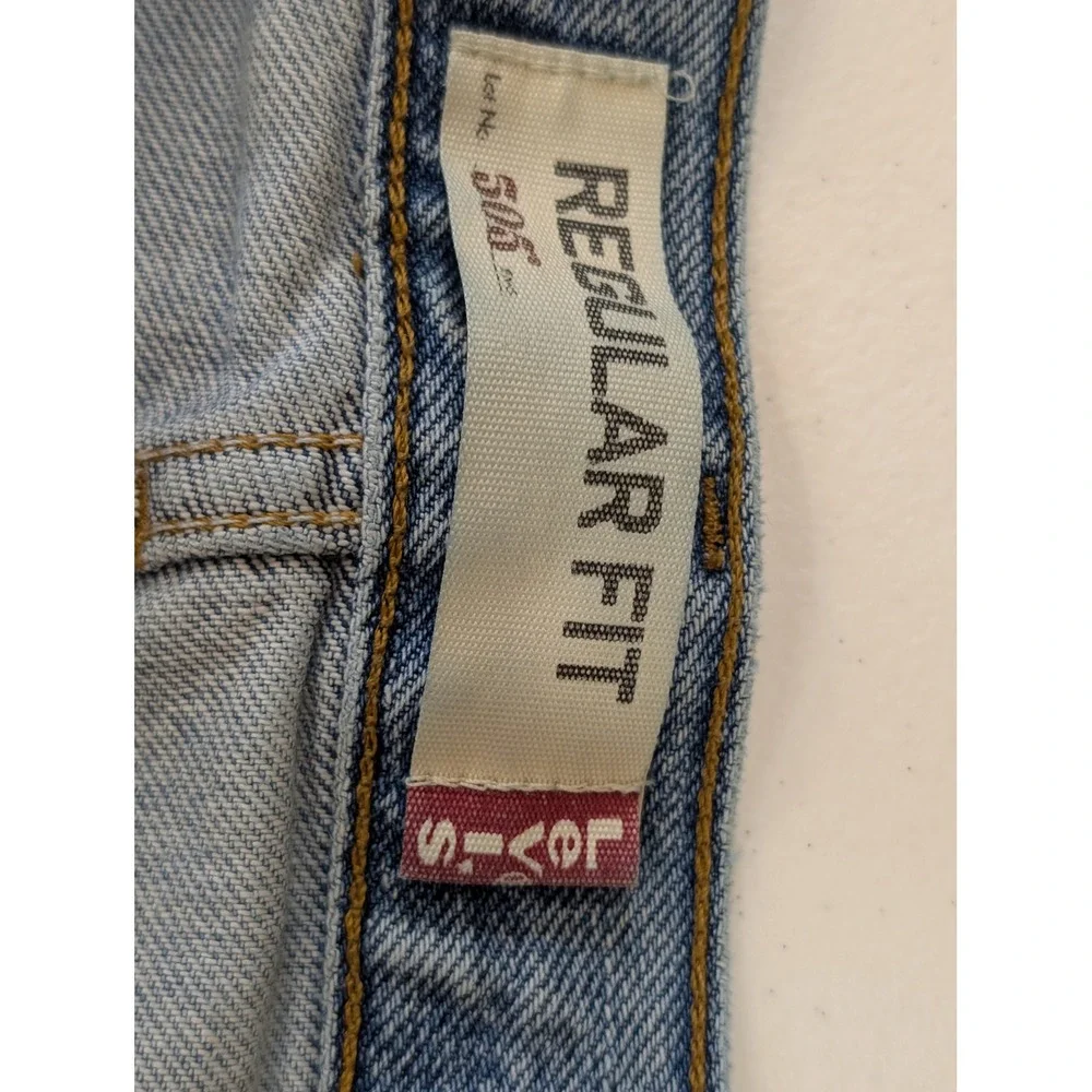 Levis classic comfort